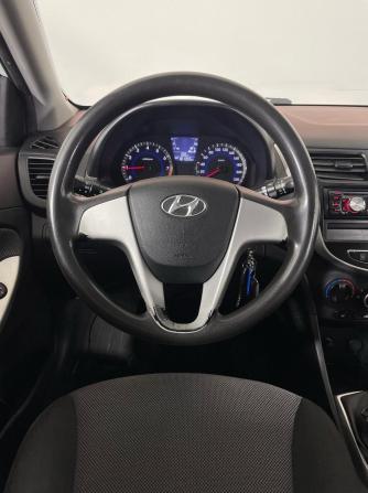 Hyundai Solaris I с пробегом 2013 года, цена 674 000 рублей, 181355 км, седан, Автокод Объявления