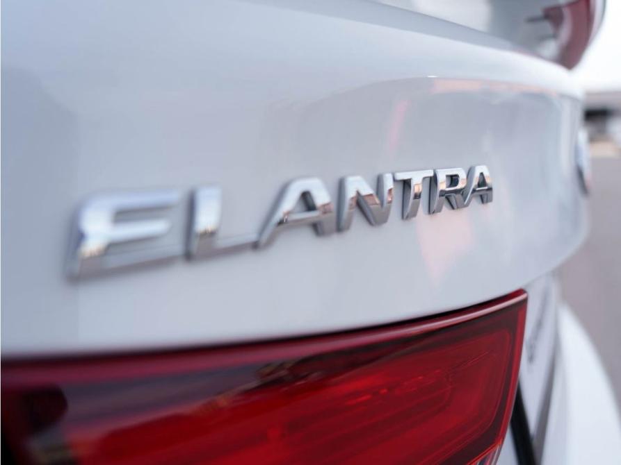 Hyundai Elantra V (MD) Рестайлинг Новосибирск  - изображение 8