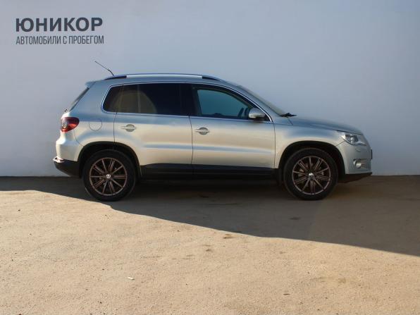 Volkswagen Tiguan I с пробегом 2010 года, цена 849 000 рублей, 249675 км, внедорожник, Автокод Объявления