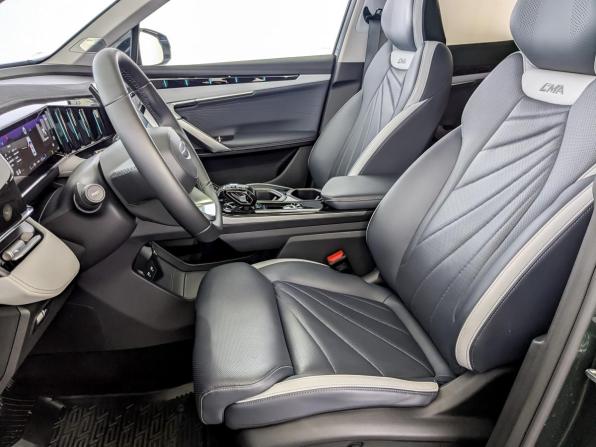 Geely Atlas II с пробегом 2024 года, цена 2 950 000 рублей, 40490 км, внедорожник, Автокод Объявления