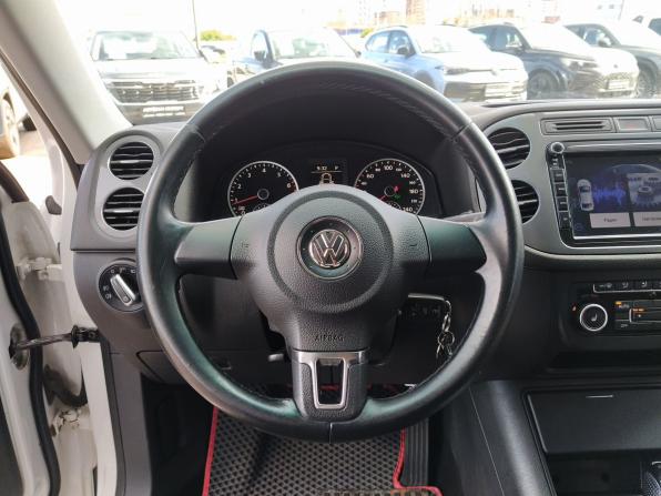 Volkswagen Tiguan I Рестайлинг с пробегом 2013 года, цена 1 149 000 рублей, 192000 км, внедорожник, Автокод Объявления