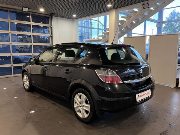 Opel Astra H Рестайлинг с пробегом 2013 года, цена 705 000 рублей, 110221 км, хэтчбек, Автокод Объявления
