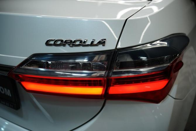Toyota Corolla XI (E160 E170 E180) Рестайлинг 1 с пробегом 2017 года, цена 1 799 000 рублей, 88669 км, седан, Автокод Объявления