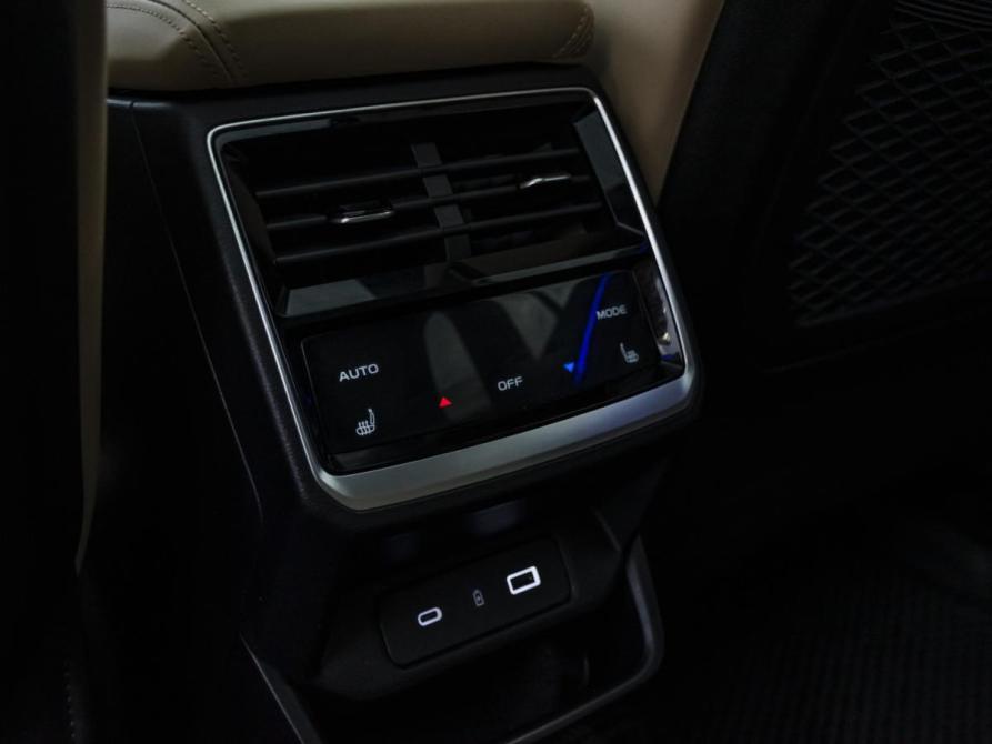 Geely Monjaro I Москва  - изображение 22