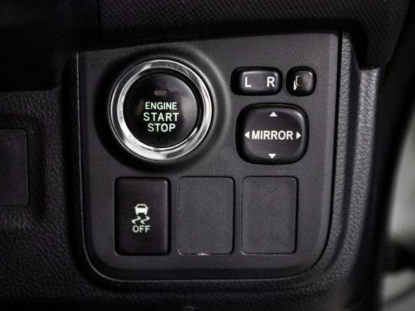 Toyota Wish II с пробегом 2009 года, цена 1 225 000 рублей, 147015 км, минивэн, Автокод Объявления