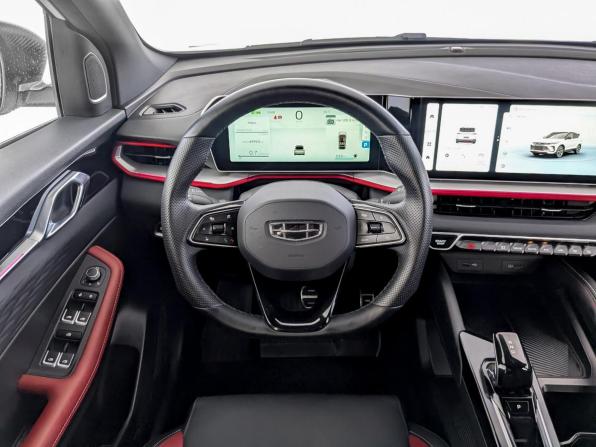 Geely Coolray I Рестайлинг с пробегом 2023 года, цена 2 060 000 рублей, 49909 км, внедорожник, Автокод Объявления