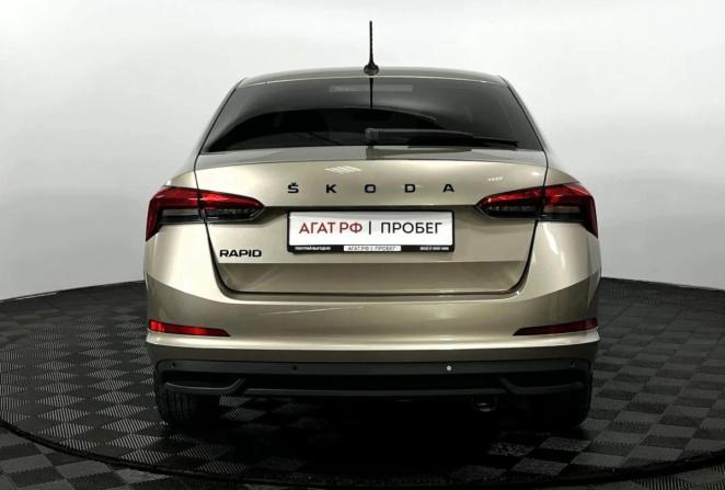 Skoda Rapid II с пробегом 2021 года, цена 1 595 000 рублей, 88000 км, лифтбек, Автокод Объявления