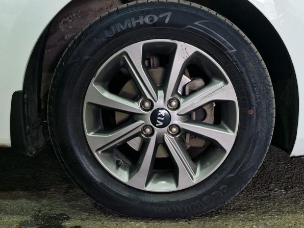Kia Rio IV Рестайлинг с пробегом 2020 года, цена 1 450 000 рублей, 127122 км, седан, Автокод Объявления