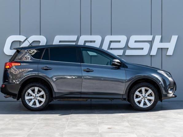 Toyota RAV4 IV (XA40) с пробегом 2013 года, цена 1 599 000 рублей, 259351 км, внедорожник, Автокод Объявления