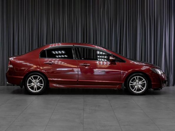 Honda Civic VIII Рестайлинг с пробегом 2011 года, цена 919 000 рублей, 168561 км, седан, Автокод Объявления