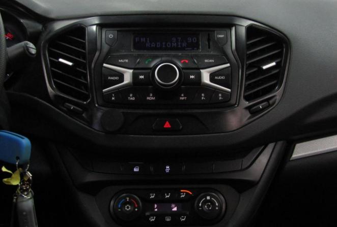 Lada (ВАЗ) Vesta I с пробегом 2020 года, цена 770 000 рублей, 170871 км, седан, Автокод Объявления