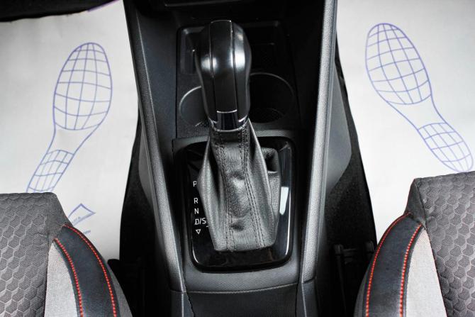Volkswagen Polo VI с пробегом 2021 года, цена 2 079 000 рублей, 65800 км, лифтбек, Автокод Объявления