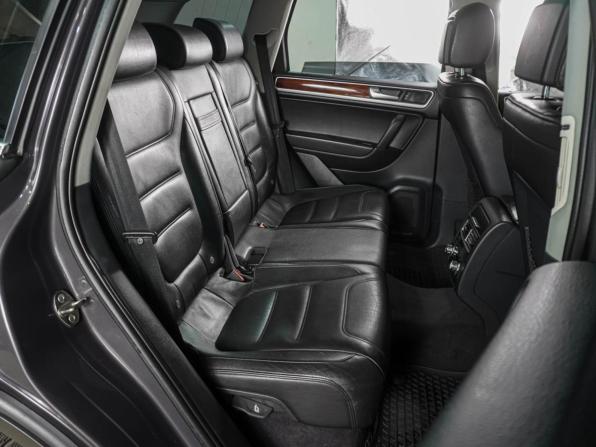 Volkswagen Touareg II с пробегом 2010 года, цена 1 849 000 рублей, 365507 км, внедорожник, Автокод Объявления