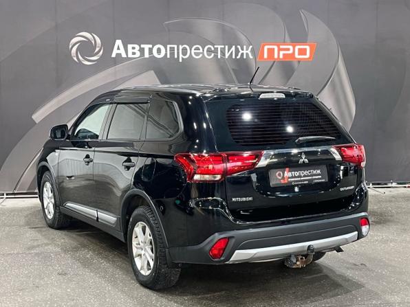 Mitsubishi Outlander III Рестайлинг 2 с пробегом 2015 года, цена 1 560 000 рублей, 131188 км, внедорожник, Автокод Объявления