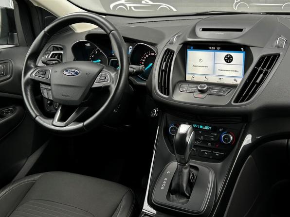 Ford Kuga II Рестайлинг с пробегом 2018 года, цена 1 699 300 рублей, 109054 км, внедорожник, Автокод Объявления