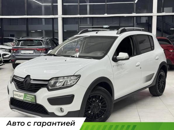 Renault Sandero II с пробегом 2017 года, цена 949 000 рублей, 190817 км, хэтчбек, Автокод Объявления