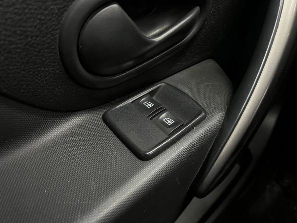 Renault Sandero II с пробегом 2014 года, цена 699 000 рублей, 126514 км, хэтчбек, Автокод Объявления