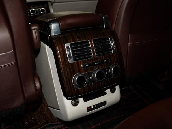 Land Rover Range Rover IV с пробегом 2014 года, цена 3 800 000 рублей, 181000 км, внедорожник, Автокод Объявления
