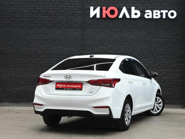Hyundai Solaris II с пробегом 2019 года, цена 1 340 000 рублей, 104756 км, седан, Автокод Объявления