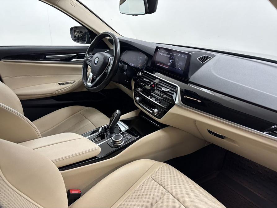 BMW 5 серии VII (G30/G31/G38) Рестайлинг Вологда  - изображение 11