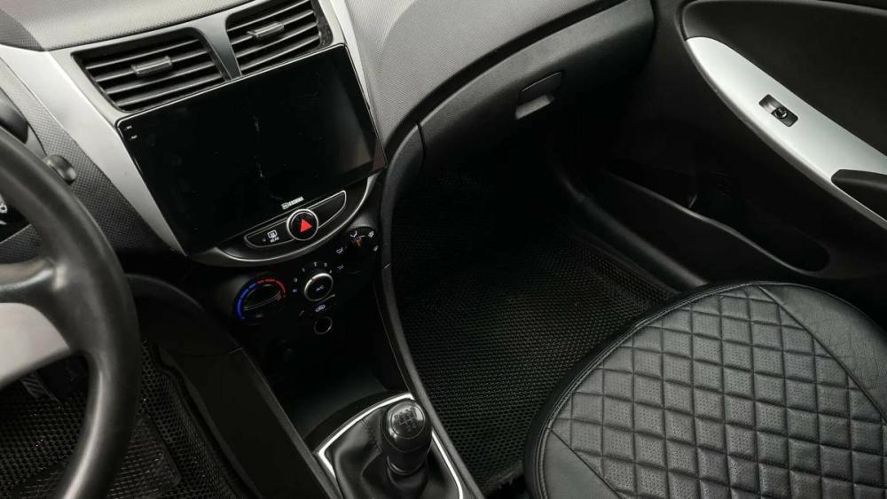 Hyundai Solaris I Оренбург  - изображение 9