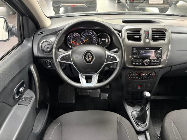 Renault Logan II Рестайлинг с пробегом 2019 года, цена 1 278 000 рублей, 41691 км, седан, Автокод Объявления