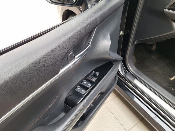Toyota Camry VIII (XV70) с пробегом 2019 года, цена 2 745 000 рублей, 110146 км, седан, Автокод Объявления