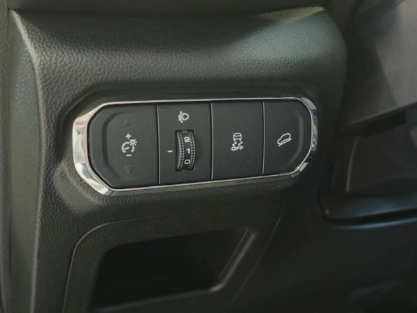 Haval Jolion I с пробегом 2023 года, цена 1 838 000 рублей, 37000 км, внедорожник, Автокод Объявления
