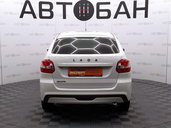 Lada (ВАЗ) Granta I Рестайлинг с пробегом 2022 года, цена 649 000 рублей, 124905 км, лифтбек, Автокод Объявления