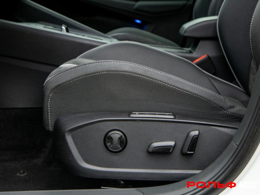 Volkswagen Golf VIII Москва  - изображение 17