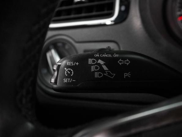 Volkswagen Polo V Рестайлинг с пробегом 2020 года, цена 1 414 000 рублей, 102112 км, седан, Автокод Объявления
