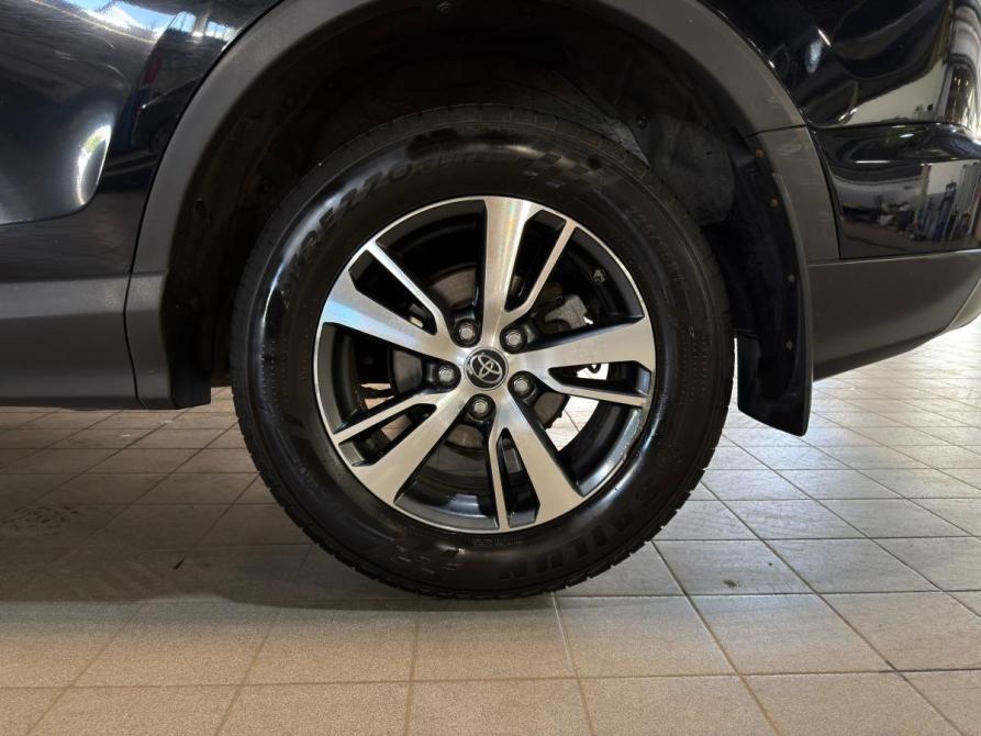 Toyota RAV4 IV (XA40) Рестайлинг Санкт-Петербург  - изображение 9
