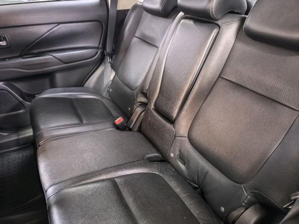 Mitsubishi Outlander III Рестайлинг 2 с пробегом 2015 года, цена 1 620 000 рублей, 188300 км, внедорожник, Автокод Объявления