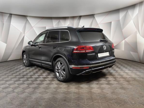 Volkswagen Touareg II Рестайлинг с пробегом 2017 года, цена 2 590 000 рублей, 315636 км, внедорожник, Автокод Объявления