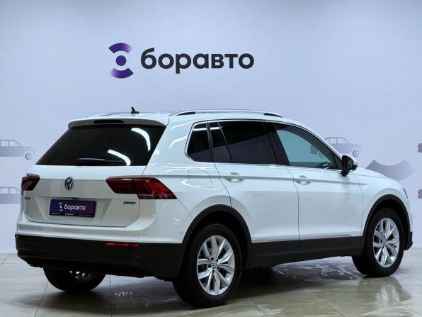 Volkswagen Tiguan II с пробегом 2019 года, цена 2 269 000 рублей, 128721 км, внедорожник, Автокод Объявления
