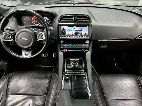 Jaguar F-Pace I с пробегом 2017 года, цена 2 999 000 рублей, 195940 км, внедорожник, Автокод Объявления