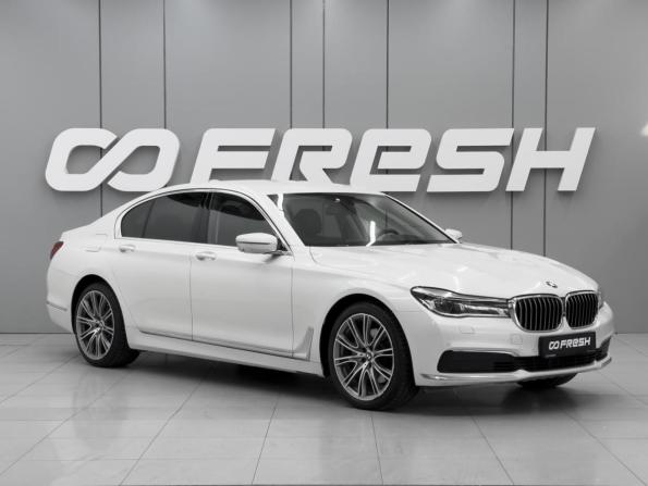 BMW 7 серии VI (G11/G12) с пробегом 2017 года, цена 3 150 000 рублей, 193727 км, седан, Автокод Объявления