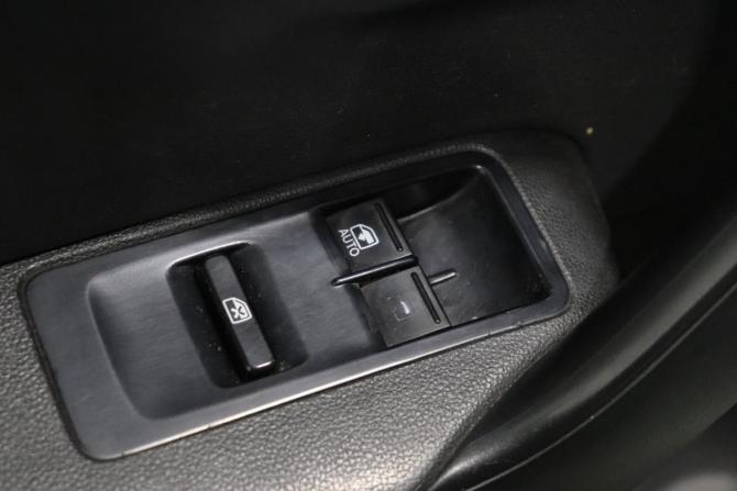 Volkswagen Polo V с пробегом 2010 года, цена 398 000 рублей, 252452 км, седан, Автокод Объявления
