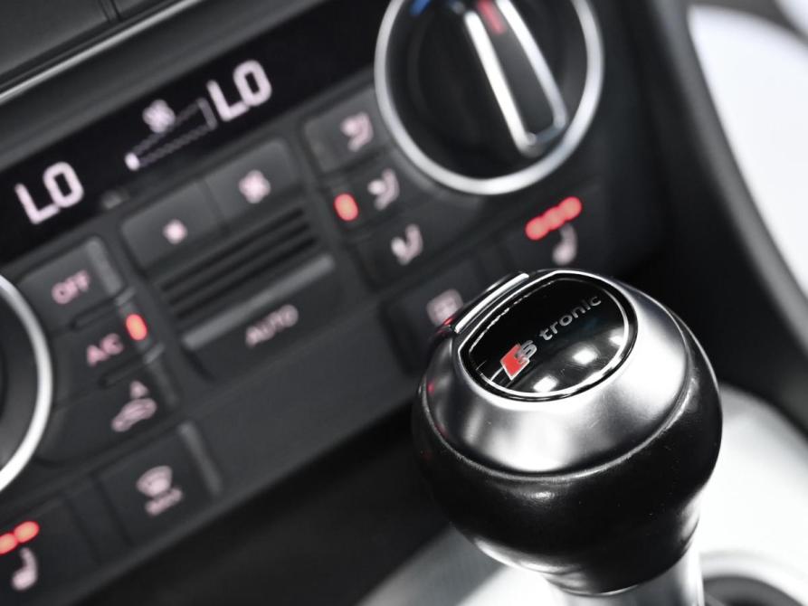 Audi Q3 I (8U) Рестайлинг Москва  - изображение 11