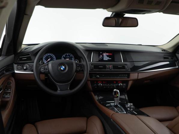 BMW 5 серии VI (F10/F11/F07) Рестайлинг с пробегом 2015 года, цена 2 263 444 рубля, 204812 км, седан, Автокод Объявления