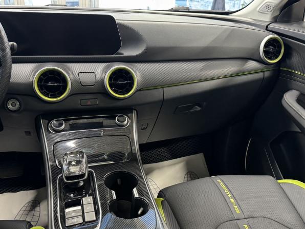 Forthing T5 EVO с пробегом 2023 года, цена 2 650 000 рублей, 17543 км, внедорожник, Автокод Объявления