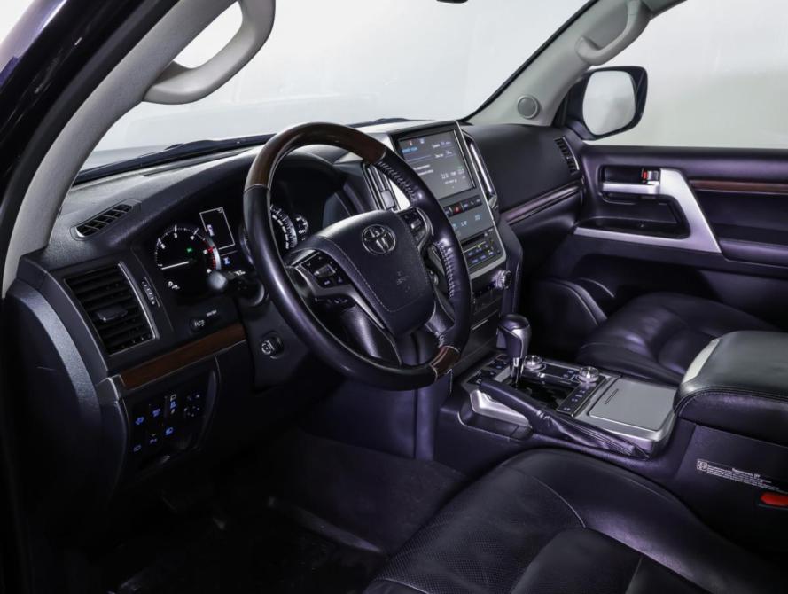 Toyota Land Cruiser 200 Series Рестайлинг 2 Москва  - изображение 15