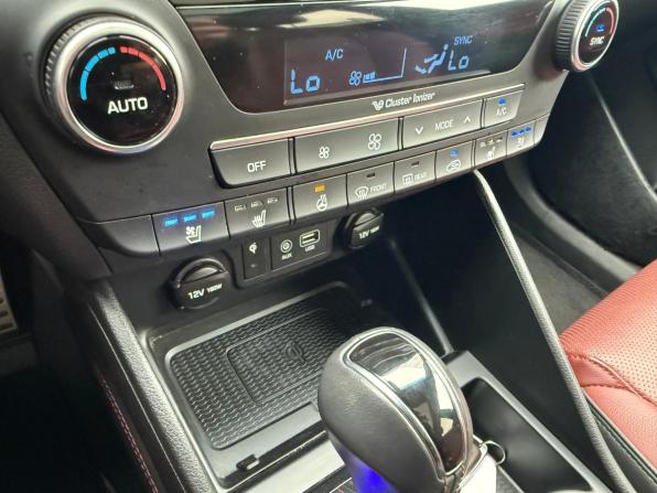 Hyundai Tucson III Рестайлинг с пробегом 2018 года, цена 2 343 000 рублей, 94697 км, внедорожник, Автокод Объявления