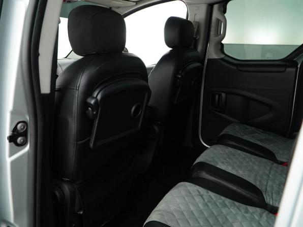 Opel Combo PCMA с пробегом 2022 года, цена 1 747 444 рубля, 159516 км, фургон, Автокод Объявления