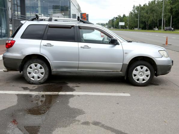 Mitsubishi Outlander I с пробегом 2006 года, цена 396 000 рублей, 212746 км, внедорожник, Автокод Объявления