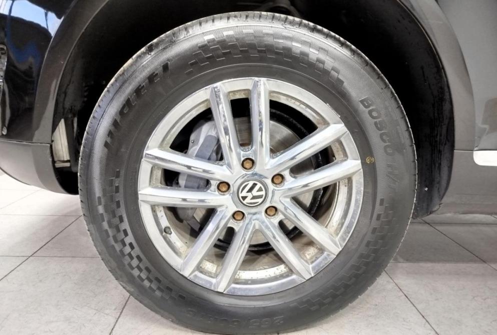 Volkswagen Touareg I Рестайлинг Саратов  - изображение 10