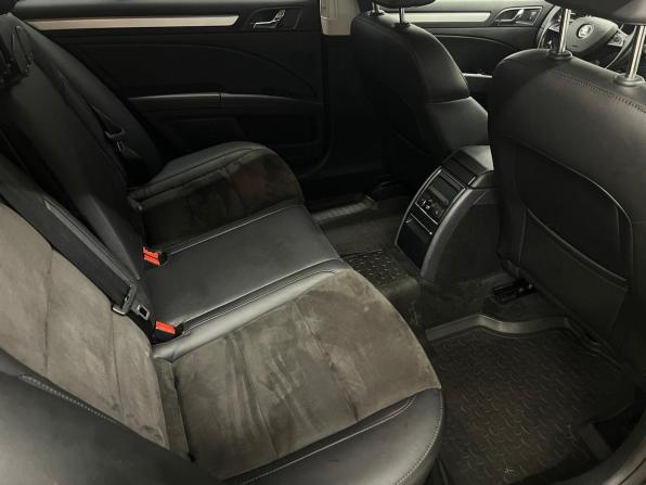Skoda Superb II Рестайлинг с пробегом 2014 года, цена 1 245 000 рублей, 188341 км, лифтбек, Автокод Объявления