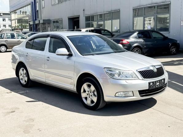 Skoda Octavia II (A5) Рестайлинг с пробегом 2011 года, цена 799 000 рублей, 130724 км, лифтбек, Автокод Объявления