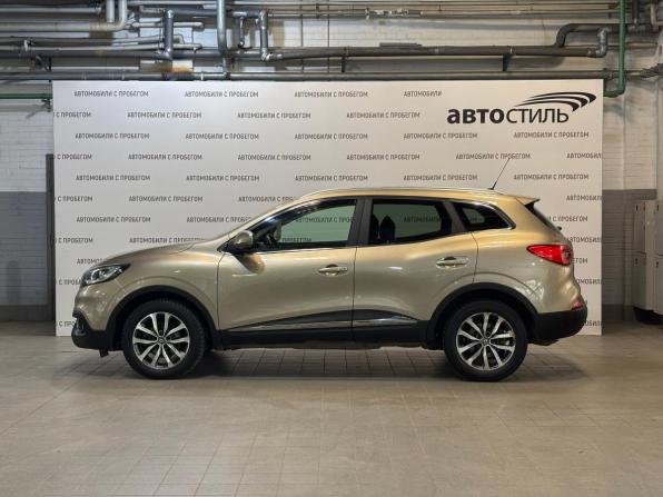 Renault Kadjar I с пробегом 2018 года, цена 1 199 000 рублей, 246000 км, внедорожник, Автокод Объявления