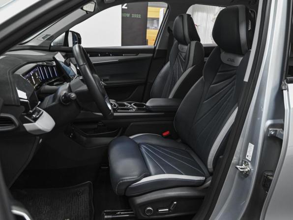 Geely Atlas II с пробегом 2024 года, цена 2 724 000 рублей, 19903 км, внедорожник, Автокод Объявления